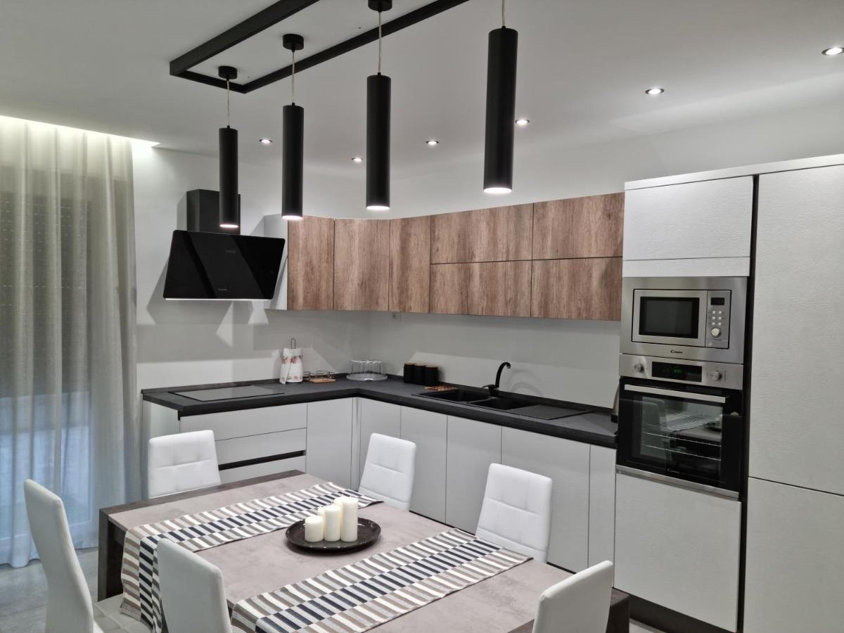 Kd Apartment, Accogliente, Moderno E Spazioso. Castel Di Sangro Esterno foto